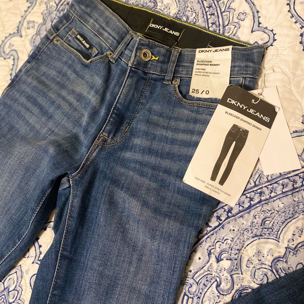 DKNY Jeans